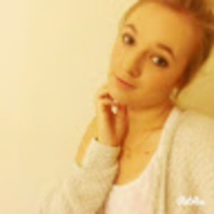 Meet your Posher, Alicia